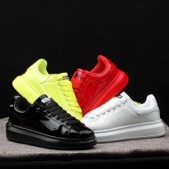 2024 New Men solid color Thick Bottom Lace-up Fashion Sneakers Korean version couple flats Casual white shoes for women